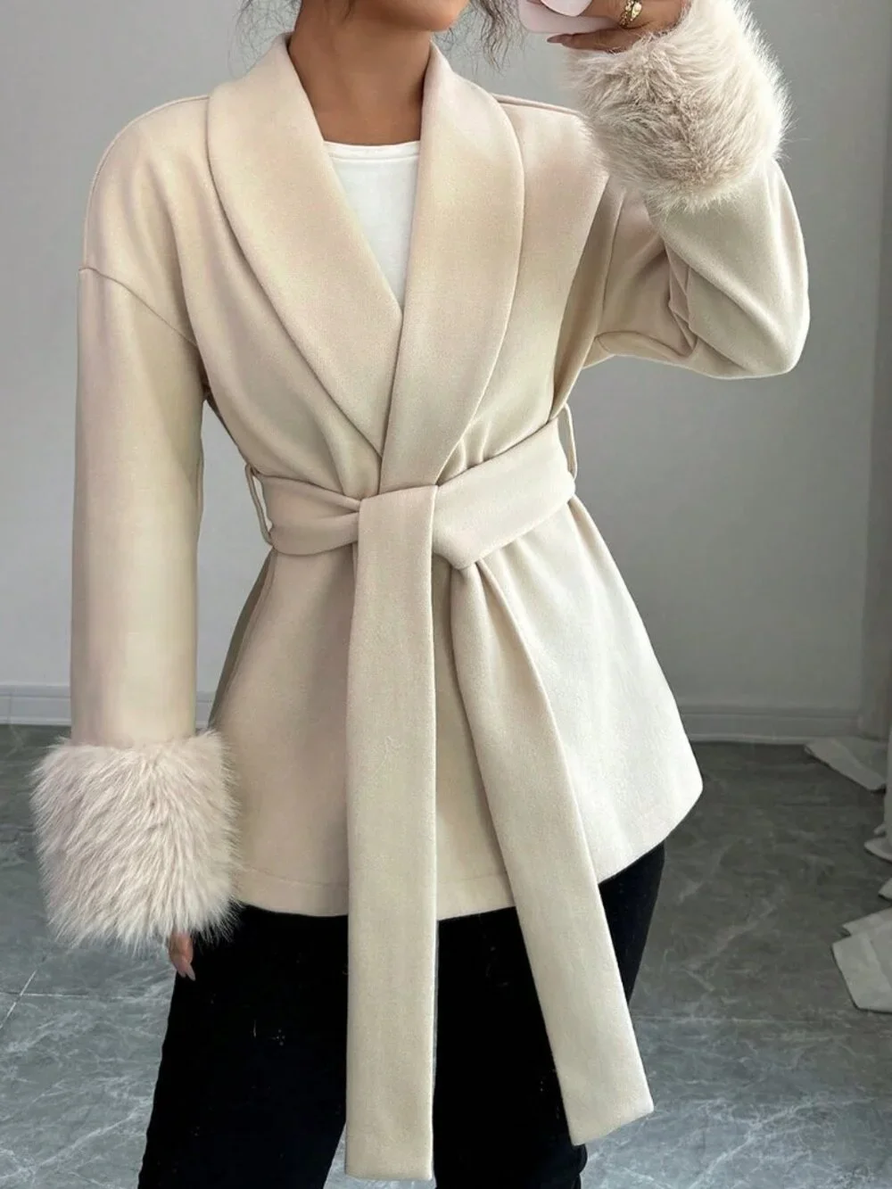 Beige Casual Women's Faux Fur Trim Tie-Front Collared Long Sleeve Woven Coat